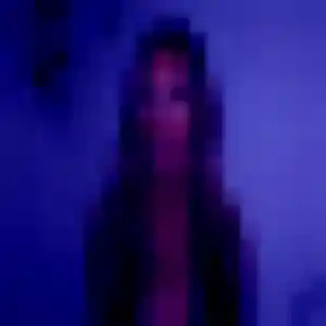 Adunni, femme de 23 ans propose plan cul à Cucuron