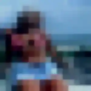 Njeri (38 ans) à Curbans attend une rencontre ce soir