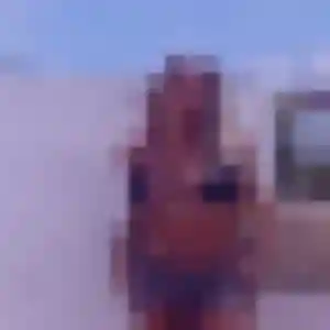 Rejoins Adjoua, 33 ans à Dampierre-en-Burly gratuitement