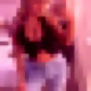 Ifeoma (22 ans) à Dampierre-en-Burly propose un plan cul rapidement