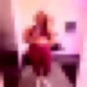 Photo exclusive de Véronique, 30 ans à Dampierre-sur-Linotte - plan discret
