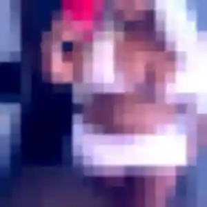 Photo de Grâce à Dampierre (39 ans) - plan cul anonyme