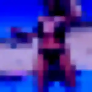 Photo de Gnilane à Denney (22 ans) - plan cul discret