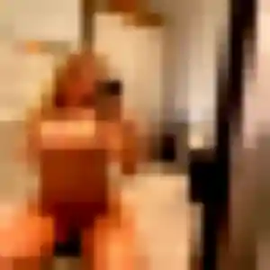 Photo de Issa à Dienville (38 ans) - plan cul anonyme