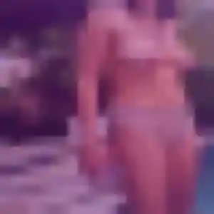Céline, femme de 32 ans cherche plan cul à Divonne-les-Bains