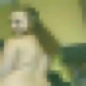 Charmante Afia, 26 ans à Douvres-la-Délivrande - voir sa photo