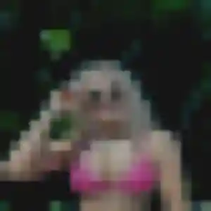 Aissatou, 25 ans, connectée à Ducey-Les Chéris pour une rencontre coquine