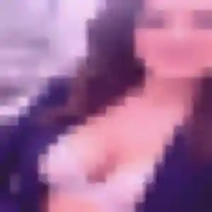 Ludivine de Durrenbach, 26 ans - plan cul en toute liberté