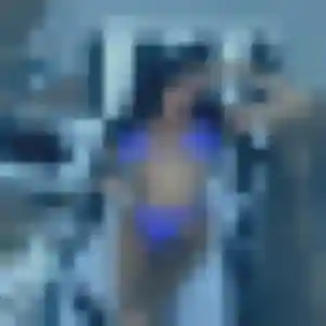 Efua (28 ans) à Ébreuil propose un plan cul ce soir