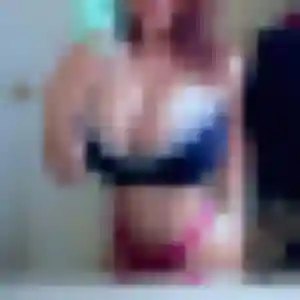 Morgane, femme de 24 ans veut plan cul à Eclassan