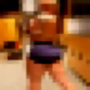 Axelle de Écouché-les-Vallées, 45 ans - plan cul discret