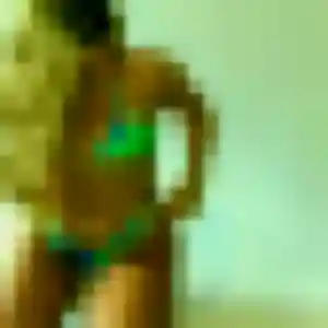 Contacte Ruth, 37 ans à Écully en privé
