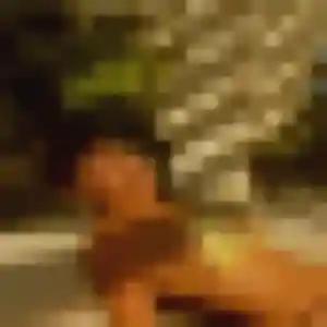 Photo exclusive de Fatoumata, 33 ans à Einville-au-Jard - rencontre coquine