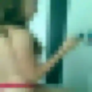 Laetitia (23 ans) à Éloyes cherche un plan cul ce soir