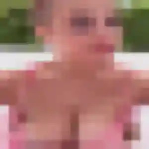 plan cul à Entrammes : photo de Zuri, 39 ans - inscription gratuite