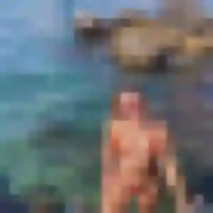 Photo de Léonie à Esches (43 ans) - plan cul anonyme
