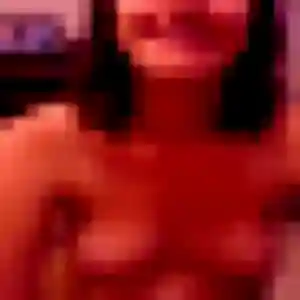 Mumbi, fille de 33 ans cherche plan cul à Esquerdes