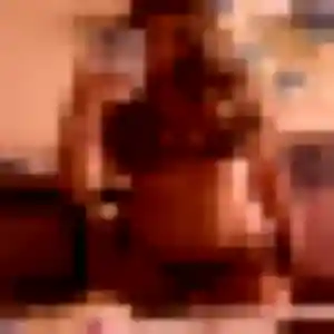 Contacte Akua, 39 ans à Estibeaux gratuitement
