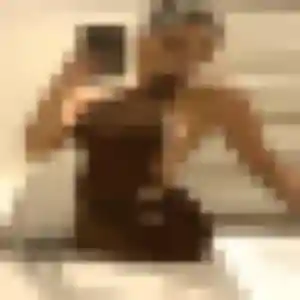 Oumy, femme de 45 ans veut plan cul à Estibeaux