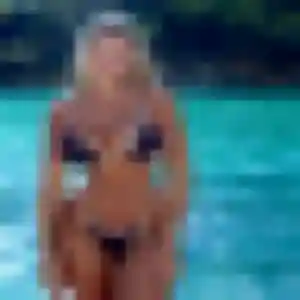 Nathalie, femme de 24 ans propose plan cul à Étain