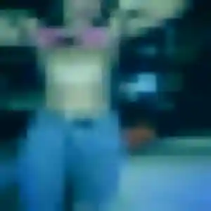 Charmante Keza, 36 ans à Etzling - voir sa photo