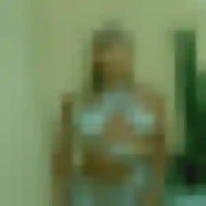 Nyambura, 25 ans, dispo pour plan cul à Eu