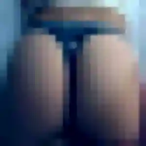 Ngoné, femme de 28 ans cherche plan cul à Évellys