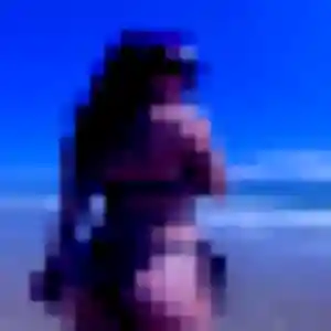 Yawa, 30 ans, connectée à Eyguières pour une rencontre coquine