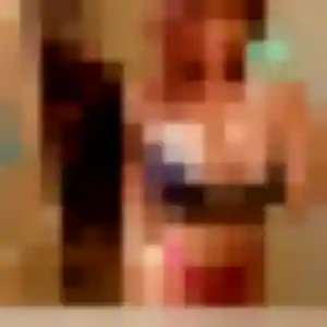 Belle Oumy, 27 ans à Eyraud-Crempse-Maurens - la contacter