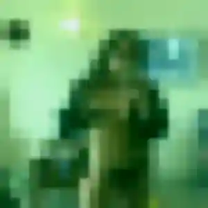 Sexy Ebele, 35 ans à Favières - voir sa photo