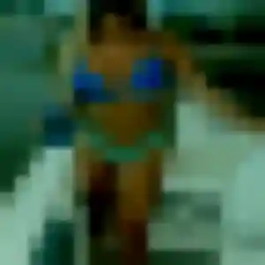 Découvre Véronique, 22 ans à Fenioux en privé