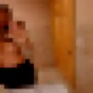 Contacte Djénéba, 28 ans à Férin gratuitement