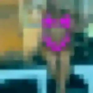 Divine, 31 ans, cherche un plan cul à Fesches-le-Châtel