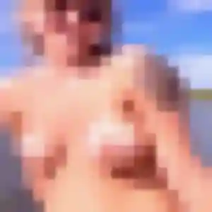 Tiffany, 44 ans, connectée à Féternes pour une rencontre coquine
