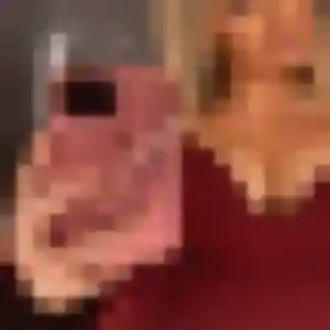 Adaeze, 25 ans, en ligne à Fleurie pour une rencontre coquine