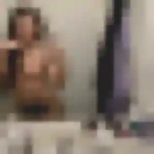 Photo de Ayélé à Fleurieux-sur-l'Arbresle (28 ans) - plan cul anonyme