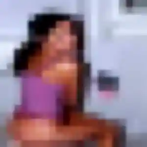 Photo sexy de Fatou, 31 ans à Fleury - plan discret