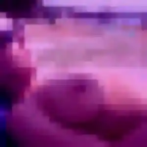 Fama, 35 ans, connectée à Floringhem pour une rencontre coquine