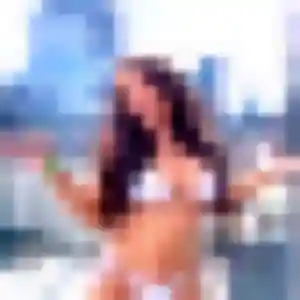 Éva, 44 ans, connectée à Follainville-Dennemont pour une rencontre coquine