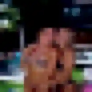 Yacine, 44 ans, connectée à Follainville-Dennemont pour un plan cul