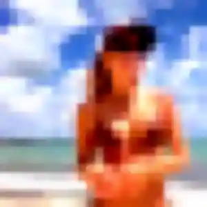 Adjoua, 31 ans, cherche un plan cul à Font-Romeu-Odeillo-Via