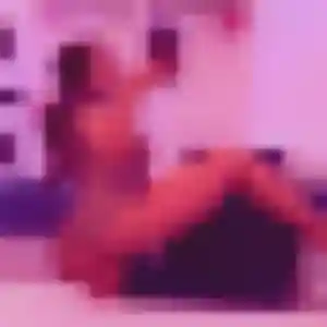 Rejoins Ramatoulaye, 38 ans à Fougerolles-du-Plessis en privé