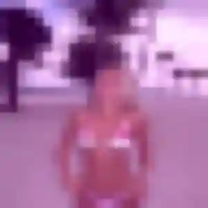 Yolène (45 ans) à Francheville attend un plan cul ce soir