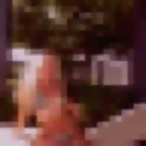 Ehui, fille de 24 ans cherche plan cul à Fréjus