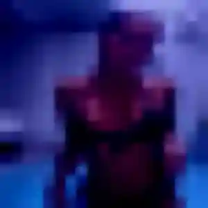 Akinyi, fille de 43 ans cherche plan cul à Friaucourt