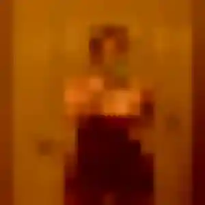 Charmante Mabinty, 30 ans à Frignicourt - voir sa photo
