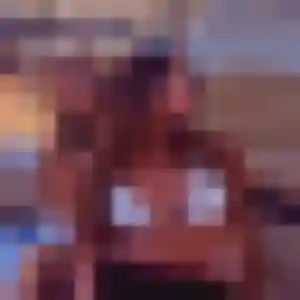 Marina, femme de 32 ans propose plan cul à Gauriaguet