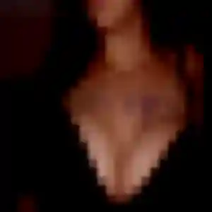 Sexy Nathalie, 22 ans à Génébrières - la contacter