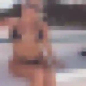 Photo privée de Djamilatou, 41 ans à Geyssans - rencontre sans lendemain