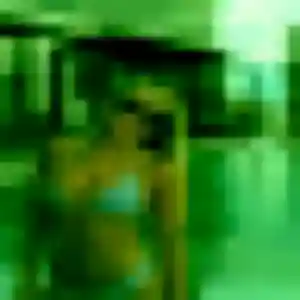 Charmante Yolène, 38 ans à Gières - la contacter